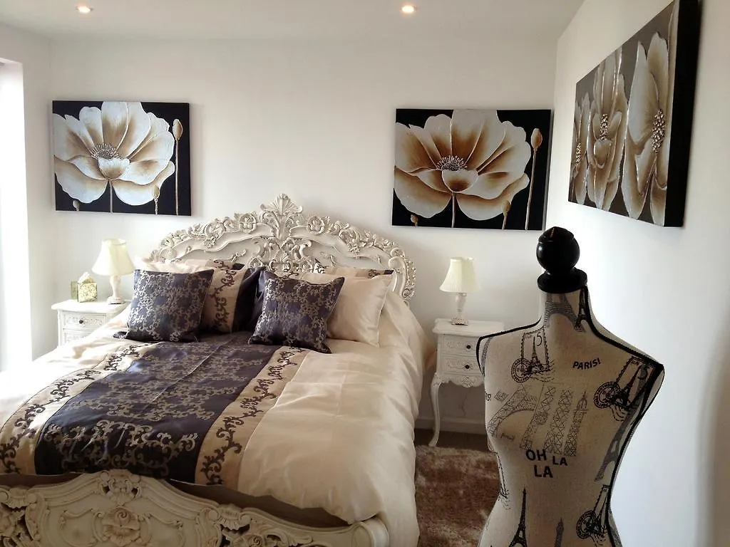 Sa1 Waterfront Apartments Swansea
