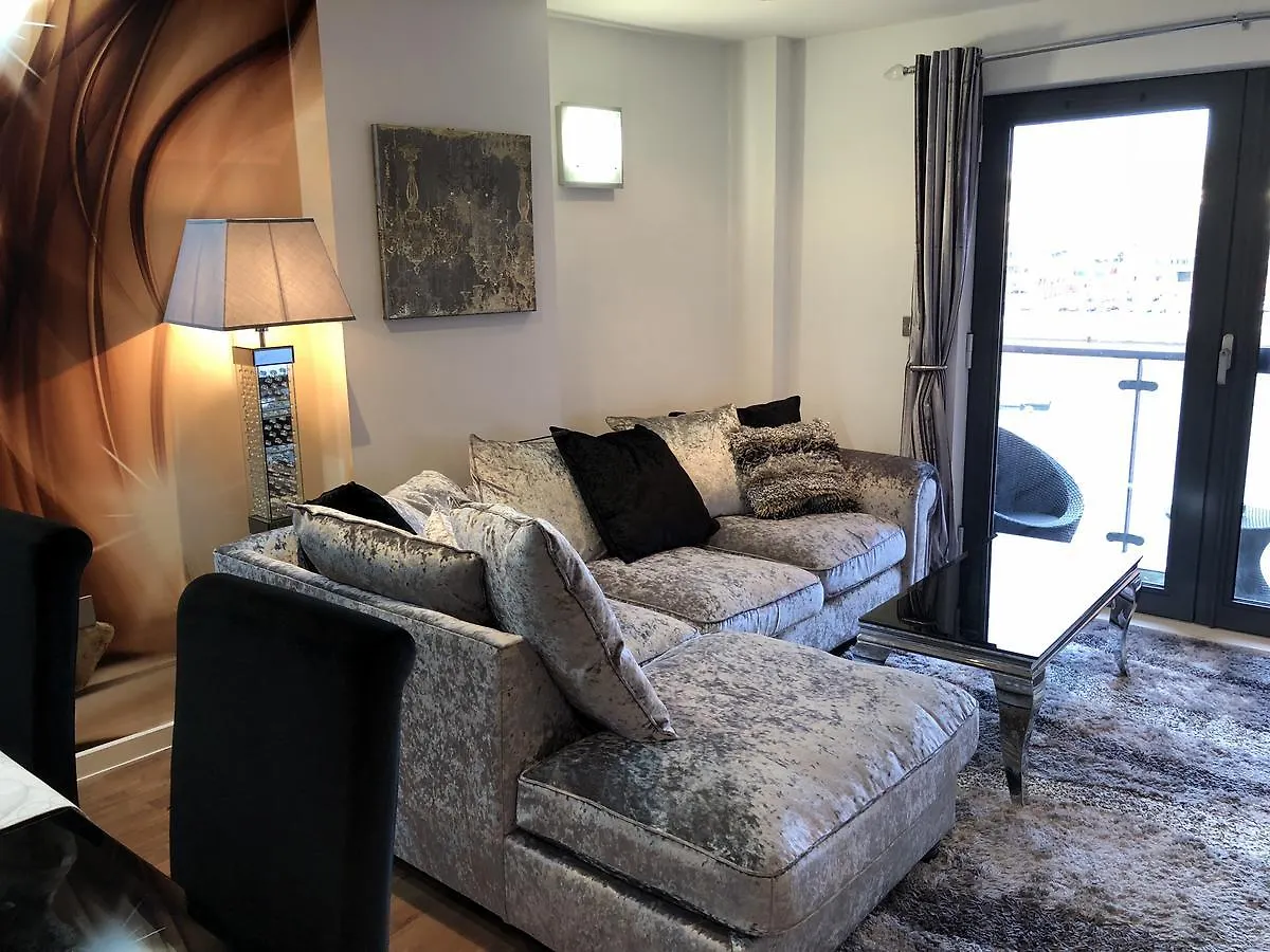 Sa1 Waterfront Apartments Swansea United Kingdom