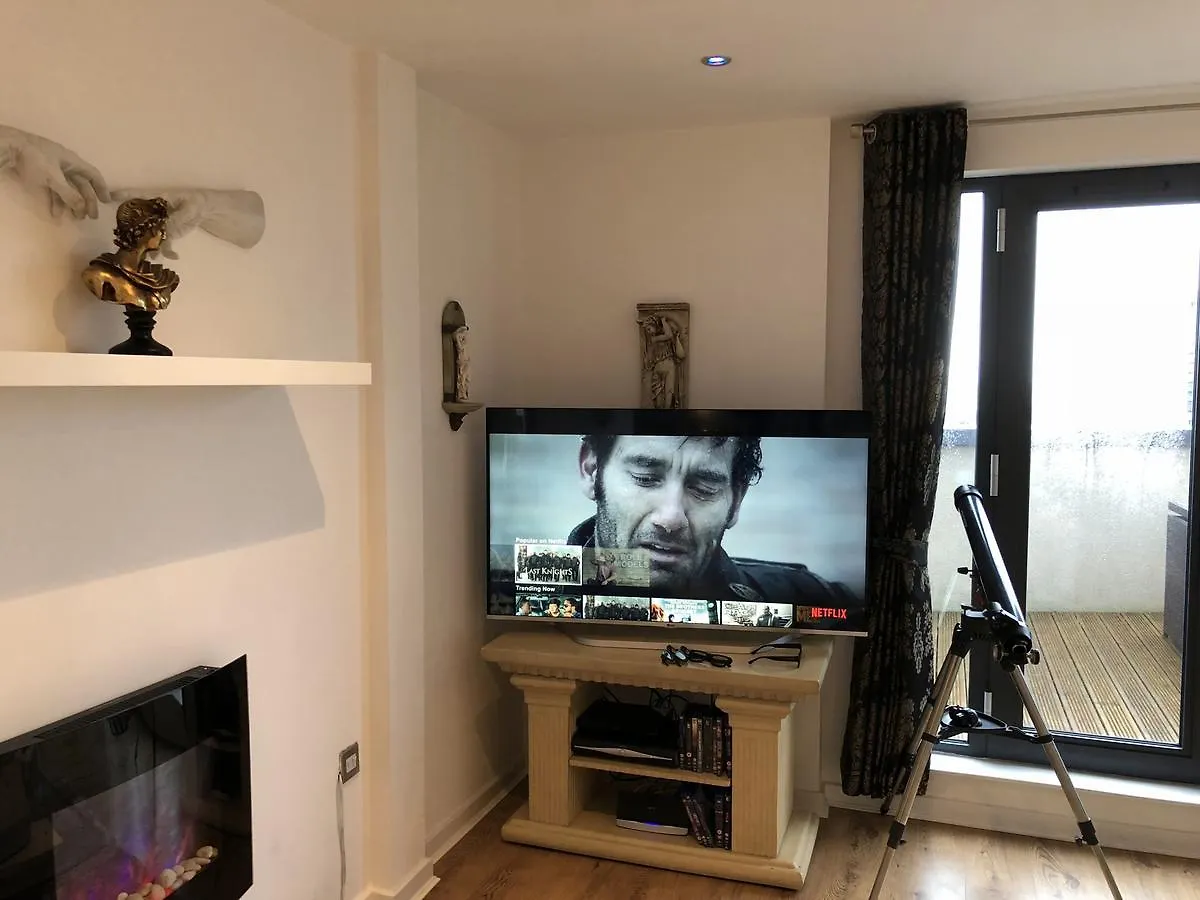 Sa1 Waterfront Apartments Swansea