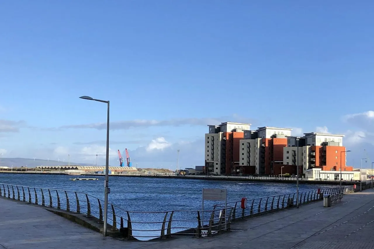Sa1 Waterfront Apartments Swansea